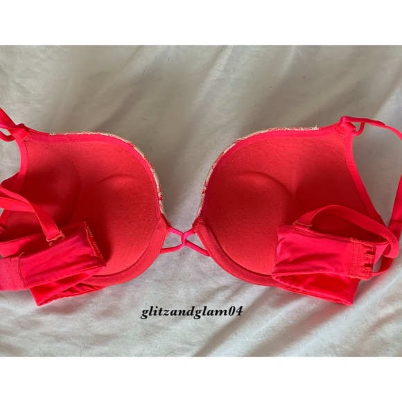 Victoria’s Secret Bombshell Size 34B - Picture 6 of 6